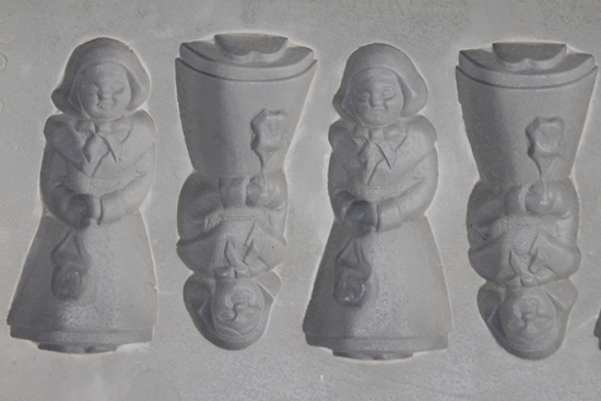 Picture of RUBBER MOLD LITTLE MAID (80)