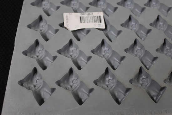 Picture of RUBBER MOLD CATS (40)
